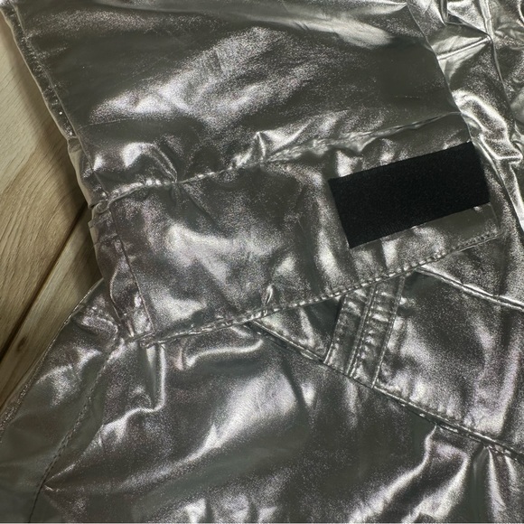 Tipsy Elves Silver Bullet Ski Snowsuit Women’s Small- Brand New!! Retails $299 - Picture 9 of 12